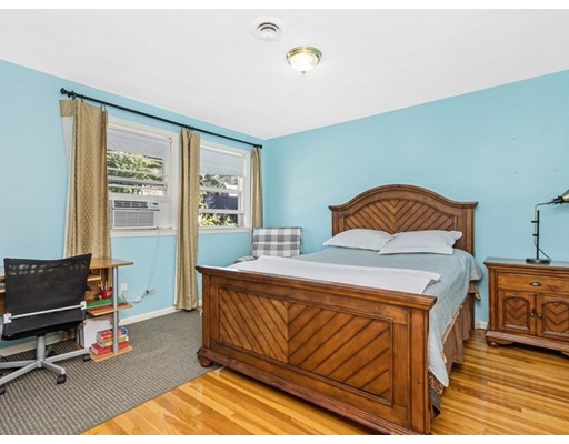 43 Hammond Pond Parkway, Brookline, Massachusetts 02467, 3 Bedrooms Bedrooms, ,3 BathroomsBathrooms,Single family,For Sale,Hammond Pond Parkway,73033338