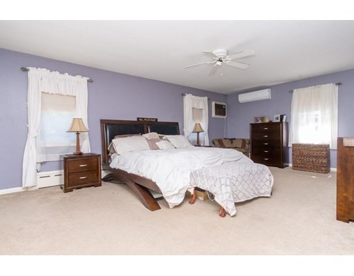 25 Joseph St, Dartmouth, Massachusetts 02747, 3 Bedrooms Bedrooms, ,2 BathroomsBathrooms,Single family,For Sale,Joseph St,73031727