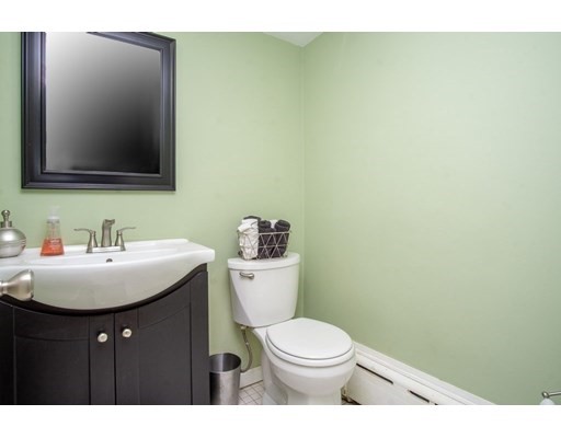 25 Joseph St, Dartmouth, Massachusetts 02747, 3 Bedrooms Bedrooms, ,2 BathroomsBathrooms,Single family,For Sale,Joseph St,73031727