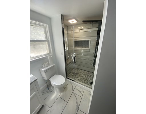 36 Warren Rd, Brimfield, Massachusetts 01010, 3 Bedrooms Bedrooms, ,2 BathroomsBathrooms,Single family,For Sale,Warren Rd,73033322
