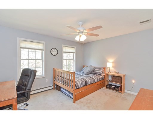 2 Debour Rd, Bourne, Massachusetts 02532, 3 Bedrooms Bedrooms, ,3 BathroomsBathrooms,Single family,For Sale,Debour Rd,72974628