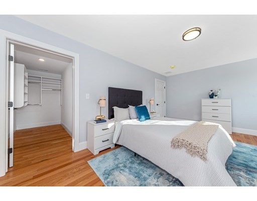5 Manomet Road, Woburn, Massachusetts 01801, 4 Bedrooms Bedrooms, ,3 BathroomsBathrooms,Single family,For Sale,Manomet Road,73043170