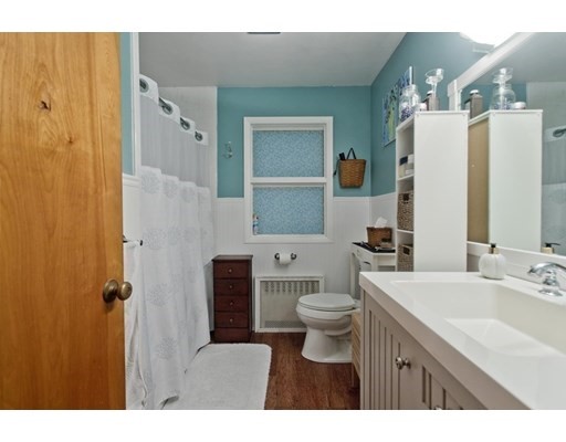 55 North Street, Hatfield, Massachusetts 01038, 3 Bedrooms Bedrooms, ,1 BathroomBathrooms,Single family,For Sale,North Street,73043218