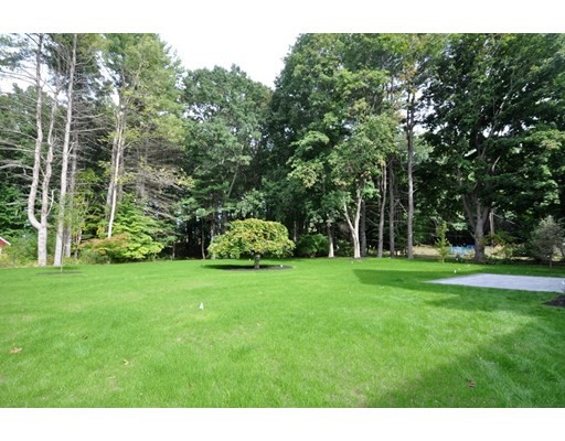 135 Williams Road, Concord, Massachusetts 01742, 4 Bedrooms Bedrooms, ,5 BathroomsBathrooms,Single family,For Sale,Williams Road,73043226