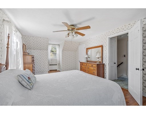 6 Sunny Hill Dr, Worcester, Massachusetts 01602, 3 Bedrooms Bedrooms, ,1 BathroomBathrooms,Single family,For Sale,Sunny Hill Dr,73043329