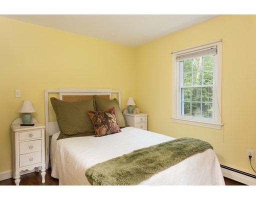 8 Quail Run, Lakeville, Massachusetts 02347, 3 Bedrooms Bedrooms, ,2 BathroomsBathrooms,Single family,For Sale,Quail Run,73043420