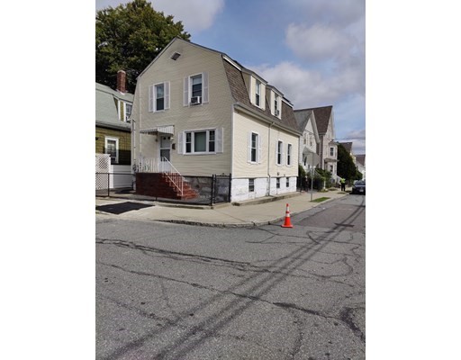 28 Richmond St, New Bedford, Massachusetts 02740, 4 Bedrooms Bedrooms, ,2 BathroomsBathrooms,Single family,For Sale,Richmond St,73043439