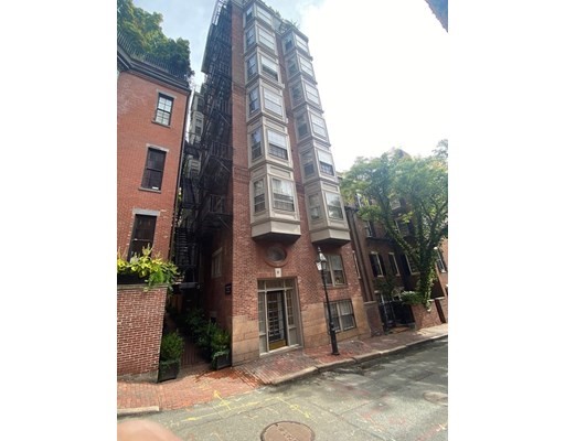 9 Willow St., Boston, Massachusetts 02108, 1 Bedroom Bedrooms, ,2 BathroomsBathrooms,Residential Rental,For Sale,Willow St.,73043514