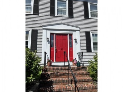 21 Blaney Street, Swampscott, Massachusetts 01907, 2 Bedrooms Bedrooms, ,1 BathroomBathrooms,Residential Rental,For Sale,Blaney Street,73043530